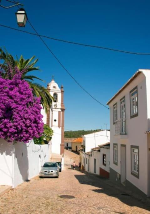 Stylish Town House In Silves Villa Buitenkant foto