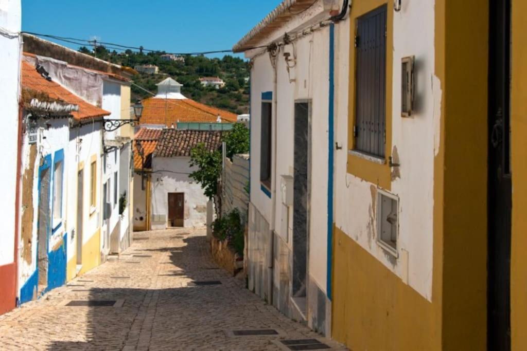 Stylish Town House In Silves Villa Buitenkant foto